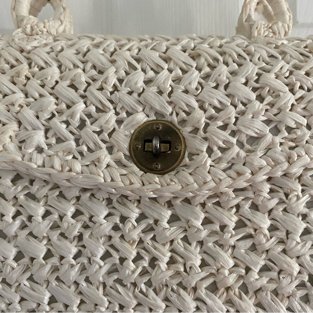 Vintage white raffia handbag - Picture 2 of 5